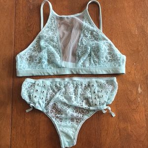 Victoria’s Secret Dream Angels Lace Set Size S